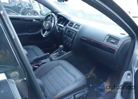 2017 Volkswagen Jetta Gli z USA, uszkodzony, nr VIN 3VW4T7AJ3HM403596